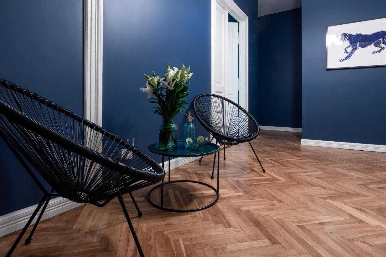 Barbacan - Old Town - By Upstairs * Krakau